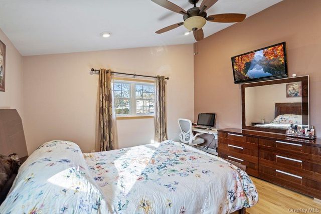 11 Cedar Crest Drive, Dix Hills, NY 11746