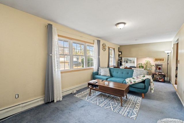 11 Cedar Crest Drive, Dix Hills, NY 11746