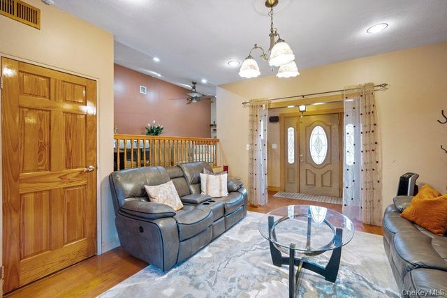 11 Cedar Crest Drive, Dix Hills, NY 11746