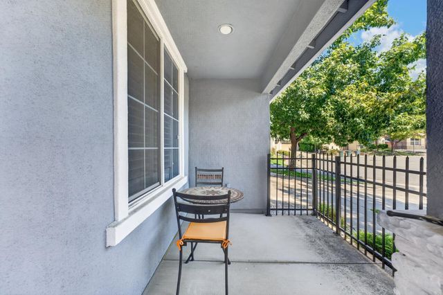 2468 Granite Park Dr, Lincoln, CA 95648