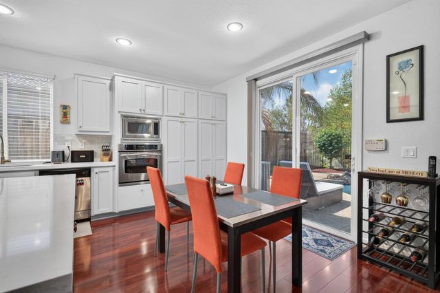 2468 Granite Park Dr, Lincoln, CA 95648