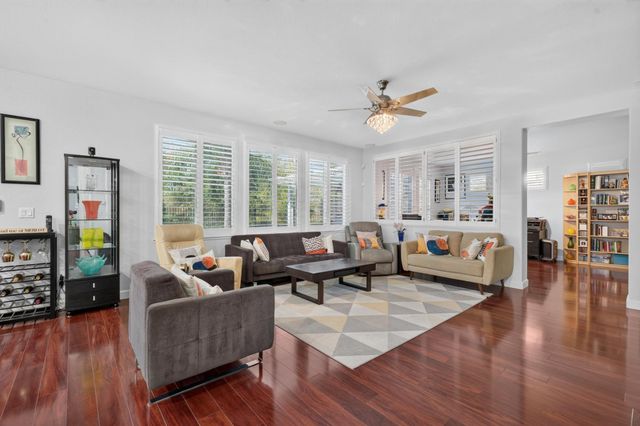 2468 Granite Park Dr, Lincoln, CA 95648
