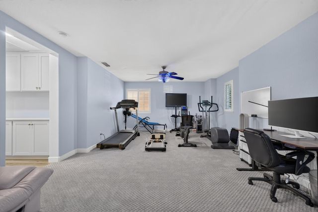 2468 Granite Park Dr, Lincoln, CA 95648