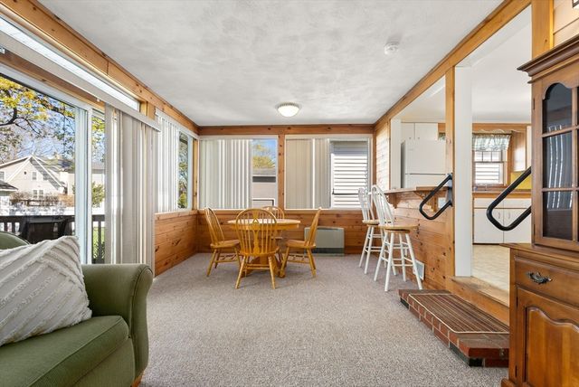 67 Colonial Ave, Lynn, MA 01904