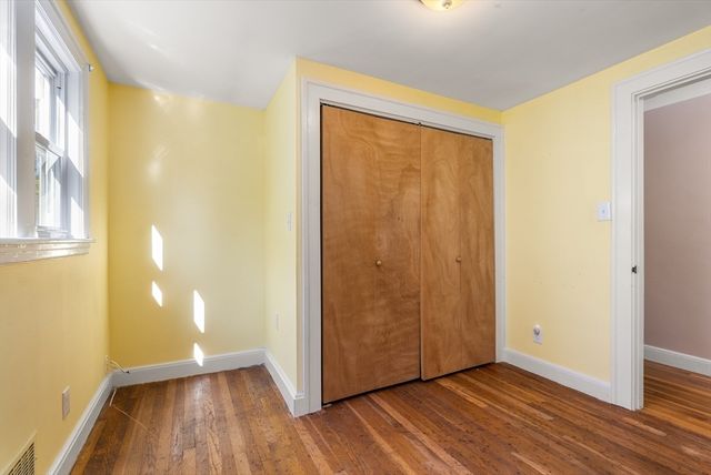 67 Colonial Ave, Lynn, MA 01904