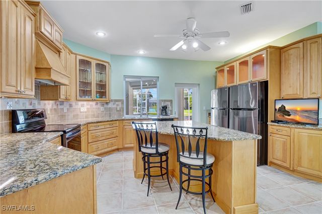 4402 SW 12th PL, Cape Coral, FL 33914