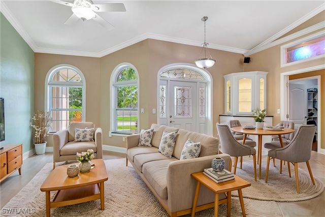 4402 SW 12th PL, Cape Coral, FL 33914