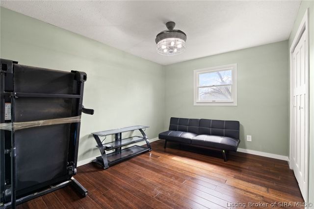 1230 Karen Avenue NW, Corydon, IN 47112