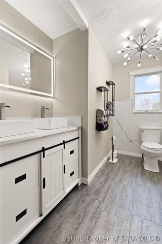 1230 Karen Avenue NW, Corydon, IN 47112