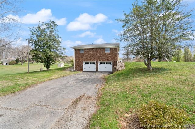 1230 Karen Avenue NW, Corydon, IN 47112