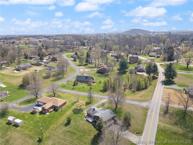 1230 Karen Avenue NW, Corydon, IN 47112