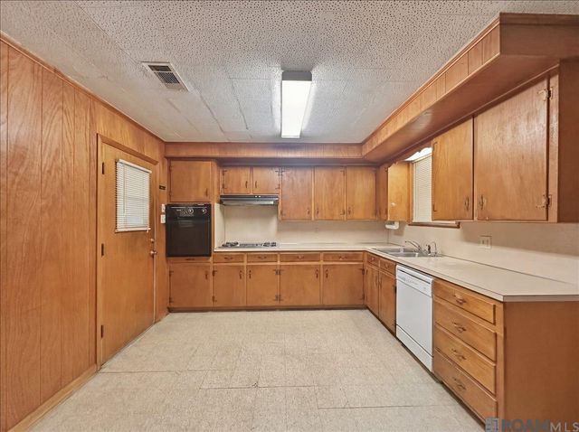 6420 Hooper Rd, Baton Rouge, LA 70811