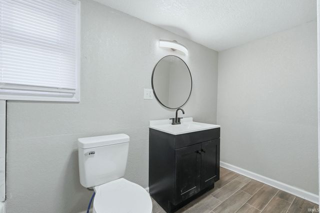 2021 Carlton Avenue, Fort Wayne, IN 46802