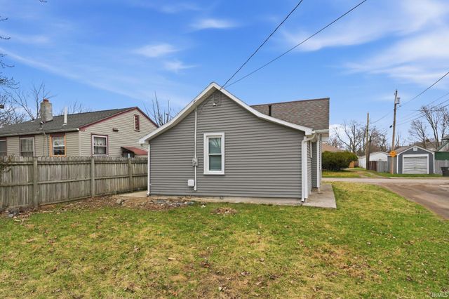 2021 Carlton Avenue, Fort Wayne, IN 46802