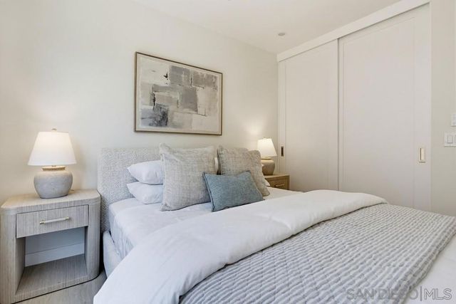 282 Sharp Place, Encinitas, CA 92024