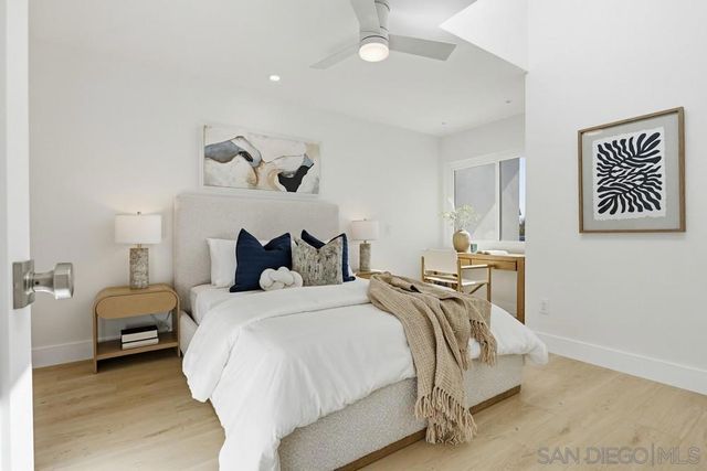 282 Sharp Place, Encinitas, CA 92024