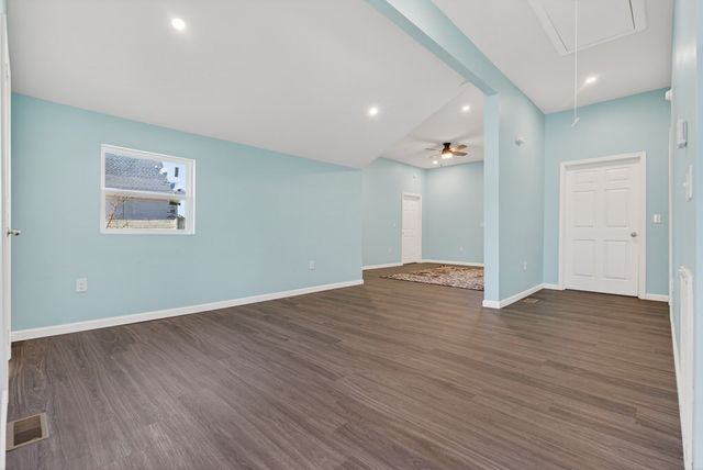 317 E 17th St, Hopkinsville, KY 42240