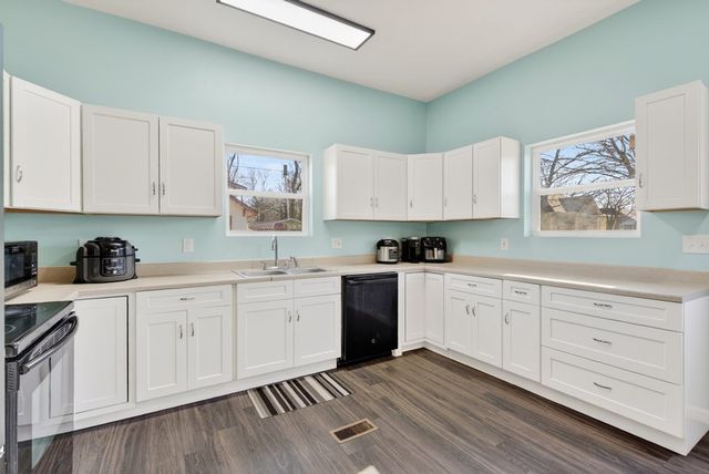 317 E 17th St, Hopkinsville, KY 42240