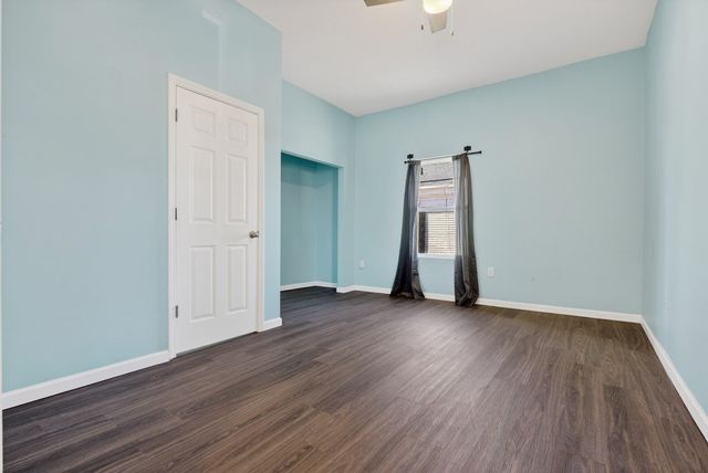 317 E 17th St, Hopkinsville, KY 42240