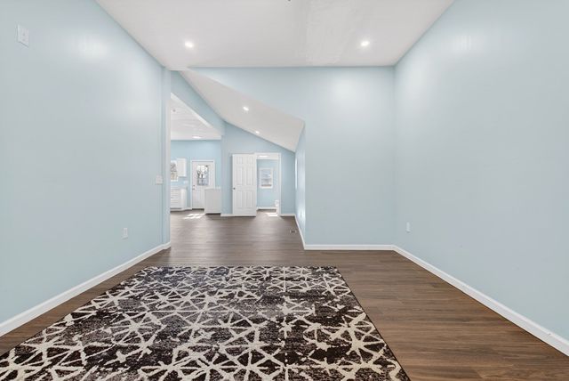 317 E 17th St, Hopkinsville, KY 42240