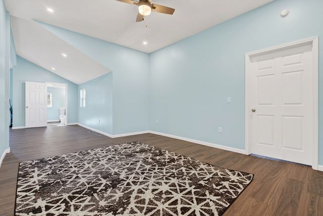 317 E 17th St, Hopkinsville, KY 42240