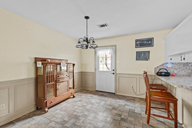 1017 Highland Blvd, Cabot, AR 72023