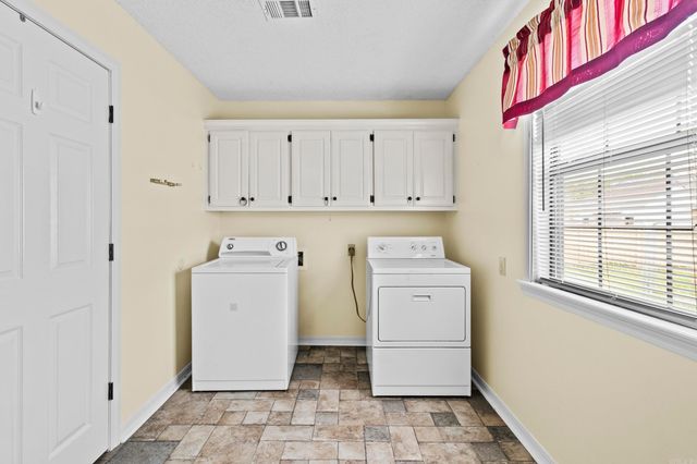 1017 Highland Blvd, Cabot, AR 72023