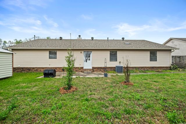 1017 Highland Blvd, Cabot, AR 72023