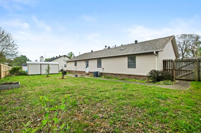 1017 Highland Blvd, Cabot, AR 72023
