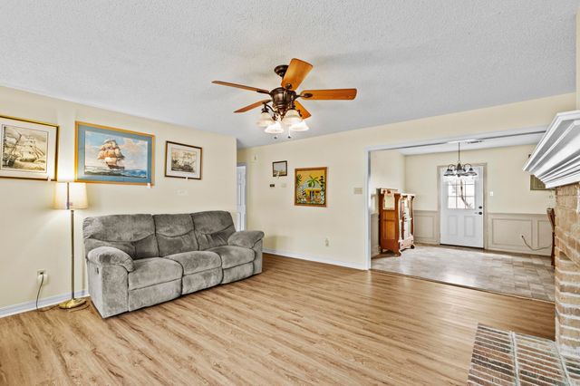 1017 Highland Blvd, Cabot, AR 72023