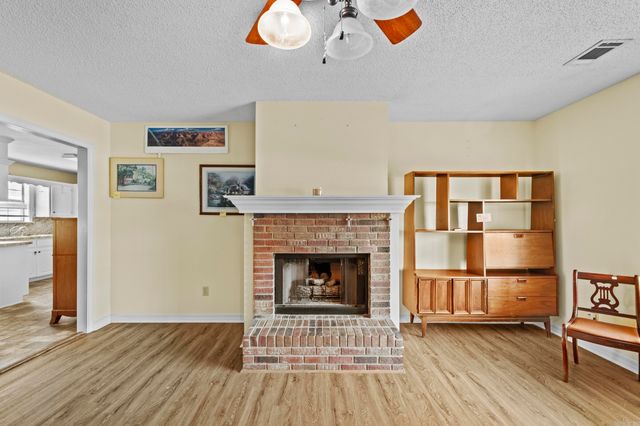1017 Highland Blvd, Cabot, AR 72023