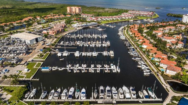 24367 BALTIC AVENUE 202, Punta Gorda, FL 33955