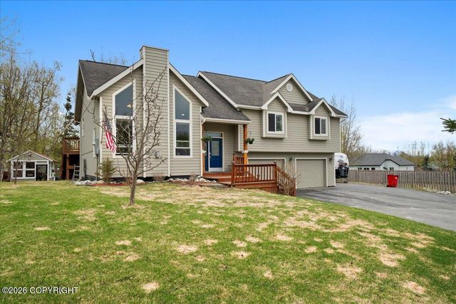 2375 N Comanche Trail, Palmer, AK 99645