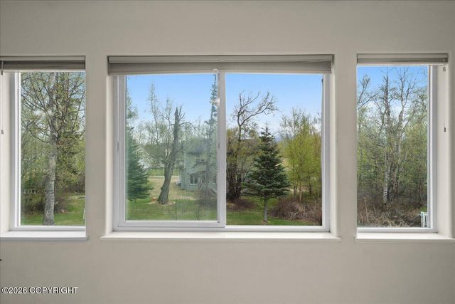 2375 N Comanche Trail, Palmer, AK 99645