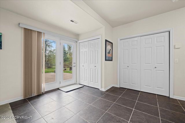 2375 N Comanche Trail, Palmer, AK 99645