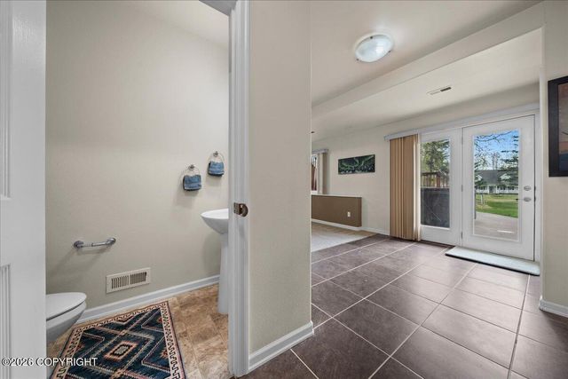2375 N Comanche Trail, Palmer, AK 99645