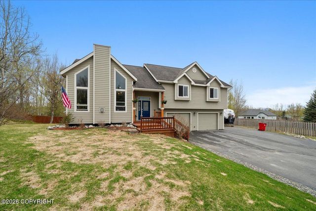2375 N Comanche Trail, Palmer, AK 99645