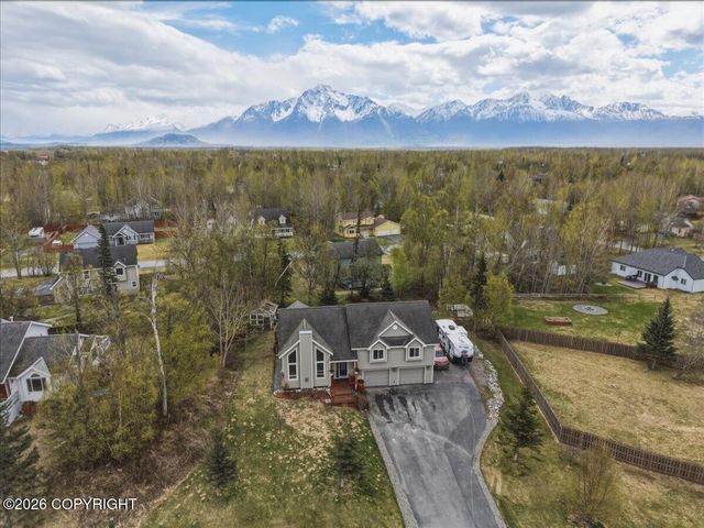 2375 N Comanche Trail, Palmer, AK 99645