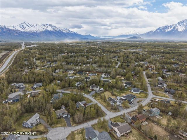 2375 N Comanche Trail, Palmer, AK 99645