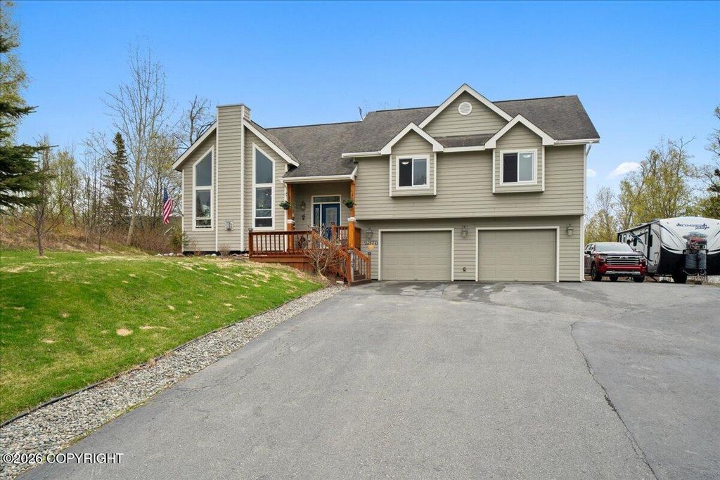 2375 N Comanche Trail, Palmer, AK 99645