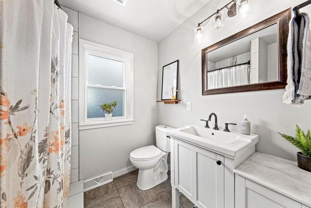 N9199 Deer Path ROAD, East Troy, WI 53120