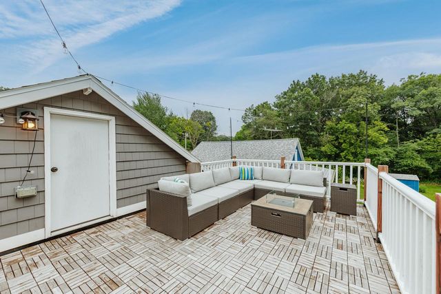N9199 Deer Path ROAD, East Troy, WI 53120