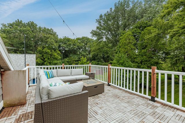N9199 Deer Path ROAD, East Troy, WI 53120