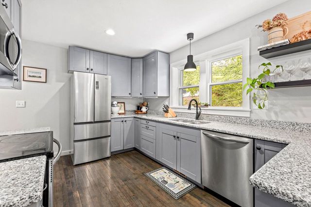 N9199 Deer Path ROAD, East Troy, WI 53120