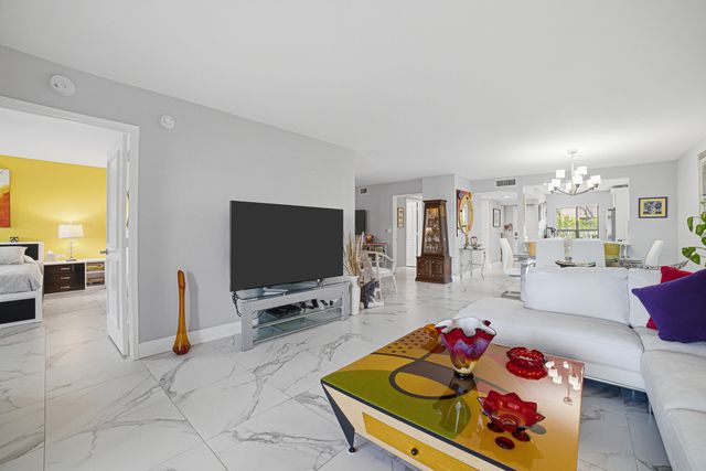 6149 Pointe Regal Circle 104, Delray Beach, FL 33484