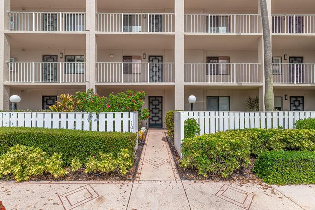 6149 Pointe Regal Circle 104, Delray Beach, FL 33484