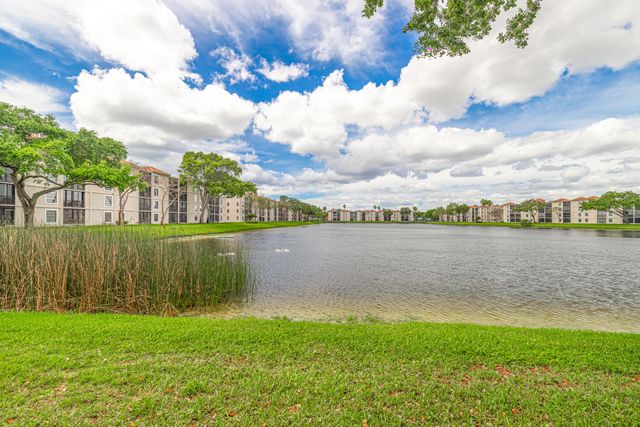 6149 Pointe Regal Circle 104, Delray Beach, FL 33484