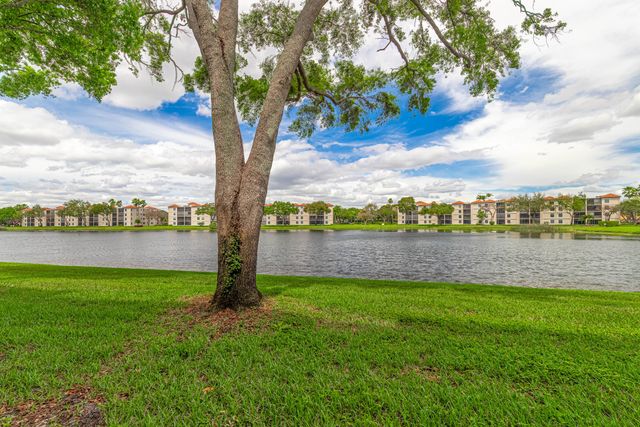 6149 Pointe Regal Circle 104, Delray Beach, FL 33484