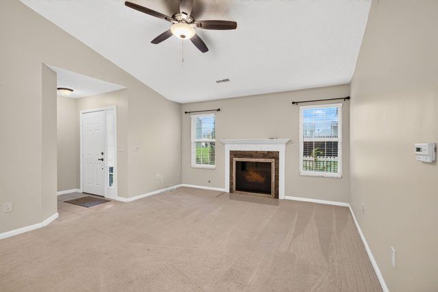 6677 Eagle Ridge Lane, 14D, Canal Winchester, OH 43110