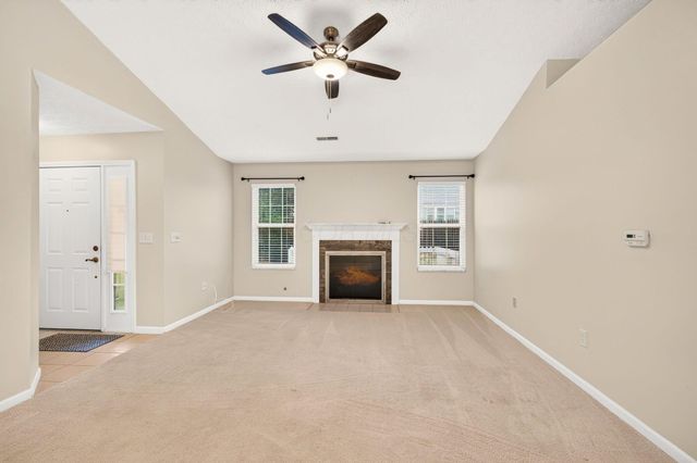 6677 Eagle Ridge Lane, 14D, Canal Winchester, OH 43110